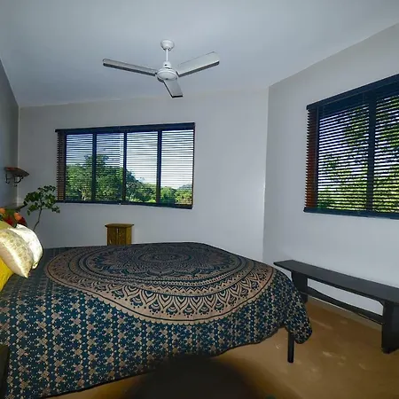 A Daintree Garden Villa Diwan Exterior photo