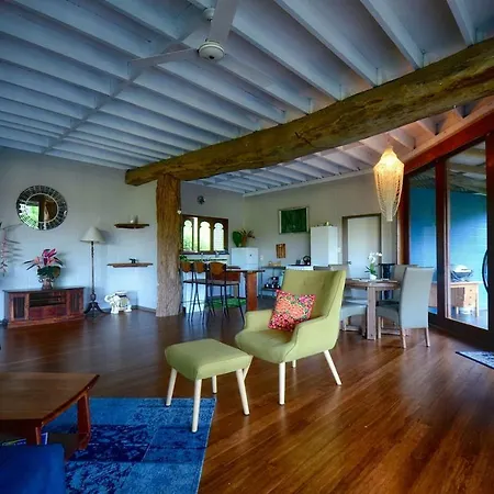 A Daintree Garden Villa Diwan Exterior photo
